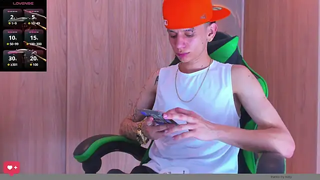 Skinny batman online show from October 2025 09:24:01 PM