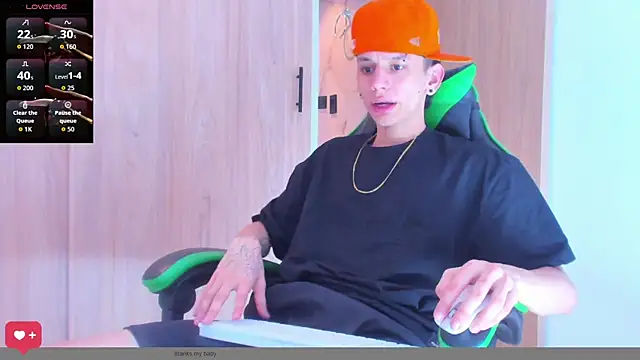 Skinny batman online show from October 2025 04:47:01 PM