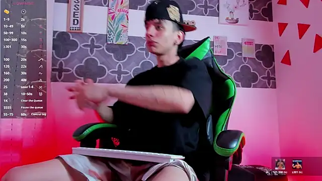 Skinny batman online show from December 2025 08:27:02 PM