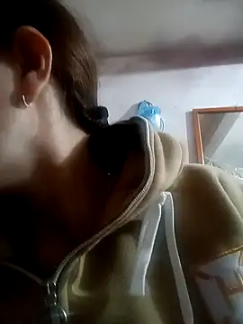 suka-bae online show from October 2025 03:35:02 PM