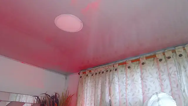 Snapshot of samycollens chatting on October 2025 12:14:02 PM samycollens online show from October 2025 12:14:02 PM