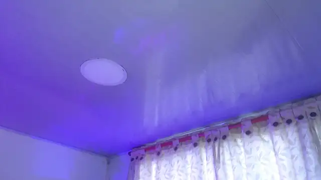 Snapshot of samycollens chatting on October 2025 12:19:01 PM samycollens online show from October 2025 12:19:01 PM