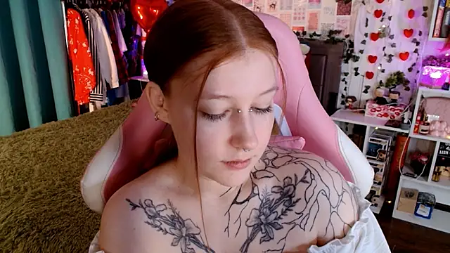 Ayla Hicks online show from March 2026 03:45:01 AM