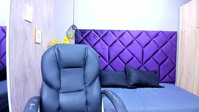 Snapshot of ChloeCampbell03 chatting on September 2025 01:05:02 PM ChloeCampbell03 online show from September 2025 01:05:02 PM