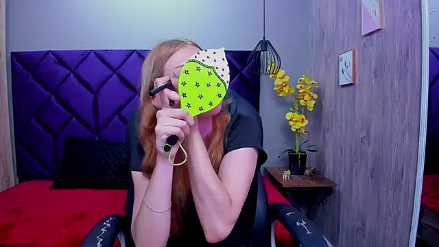 Snapshot of ChloeCampbell03 chatting on October 2025 12:36:02 PM ChloeCampbell03 online show from October 2025 12:36:02 PM