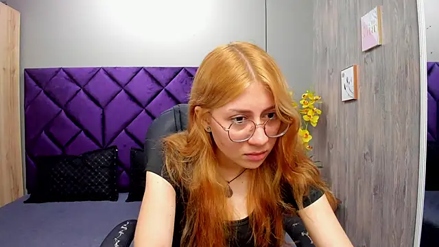 Snapshot of ChloeCampbell03 chatting on October 2025 12:52:02 PM ChloeCampbell03 online show from October 2025 12:52:02 PM