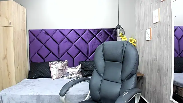 Snapshot of ChloeCampbell03 chatting on November 2025 08:09:02 PM ChloeCampbell03 online show from November 2025 08:09:02 PM