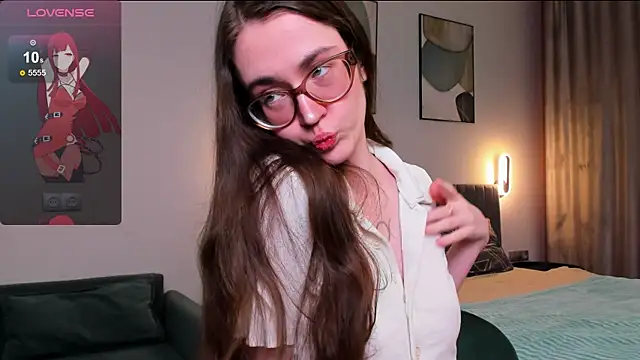 Snapshot of bellacatlovesmeat chatting on October 2025 06:36:01 PM bellacatlovesmeat online show from October 2025 06:36:01 PM