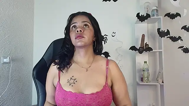 Evelyn brown8 online show from October 2025 04:42:02 PM