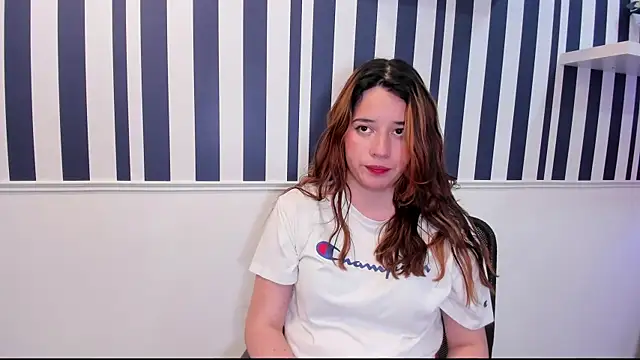 Snapshot of Dani_Velasquez chatting on October 2025 02:58:02 PM Dani Velasquez online show from October 2025 02:58:02 PM