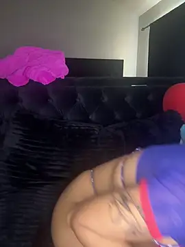YeahhhitsBreezy online show from June 2026 09:40:01 PM