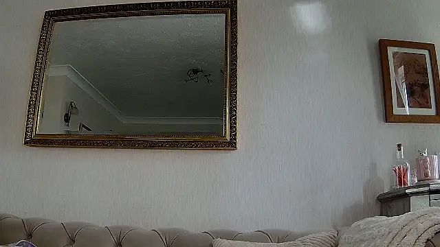 Snapshot of BarbieDolly_x chatting on September 2025 09:24:01 AM BarbieDolly x online show from September 2025 09:24:01 AM