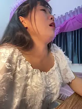 Lie liee online show from October 2025 02:04:01 PM