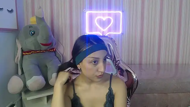 Branndy ch online show from September 2025 05:16:01 PM