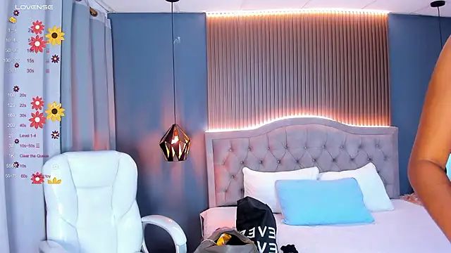 Snapshot of Tiffany__charm_ chatting on March 2026 03:34:01 AM Tiffany charm online show from March 2026 03:34:01 AM