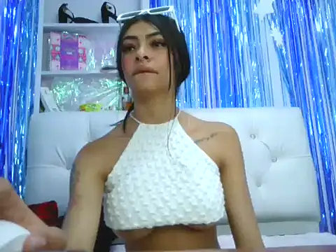 laylahotl online show from October 2025 04:14:02 PM