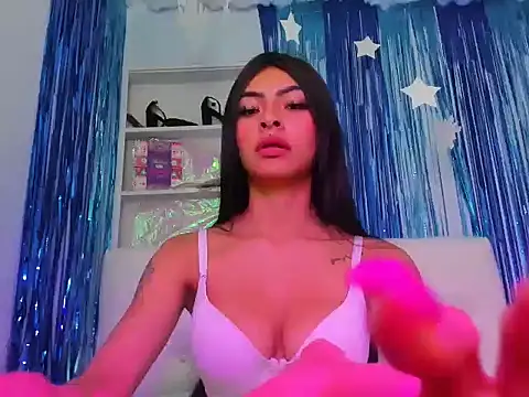 laylahotl online show from October 2025 02:25:02 PM