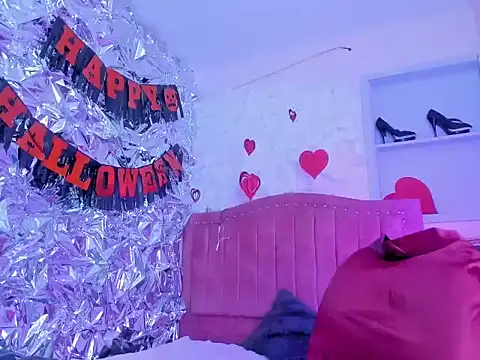 laylahotl online show from October 2025 01:22:02 PM