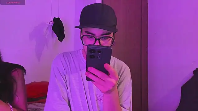 Snapshot of Dirty_Pleasure69 chatting on November 2025 01:49:02 AM Dirty Pleasure69 online show from November 2025 01:49:02 AM