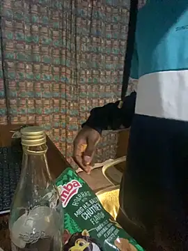 Snapshot of bbc_Balck chatting on November 2025 07:08:02 PM bbc Balck online show from November 2025 07:08:02 PM