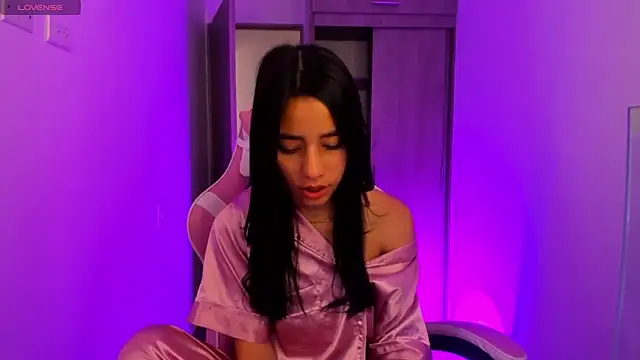 ISABELFORYOU1 online show from November 2025 07:24:02 PM