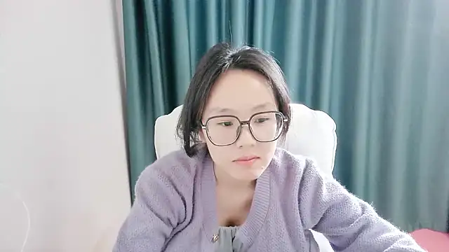 guai00 online show from November 2025 01:27:02 AM