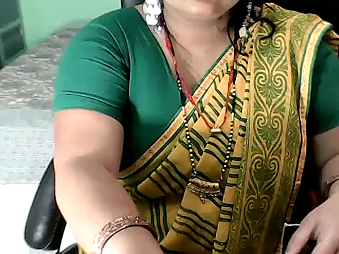 BABITA KUMARII online show from November 2025 04:44:01 PM
