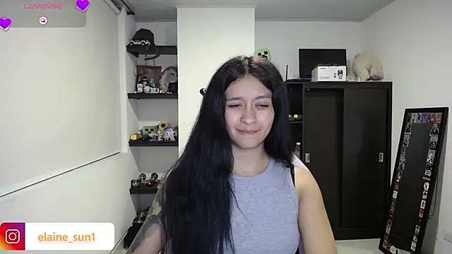 Snapshot of elaine_sun1 chatting on May 2026 11:23:04 PM elaine sun1 online show from May 2026 11:23:04 PM