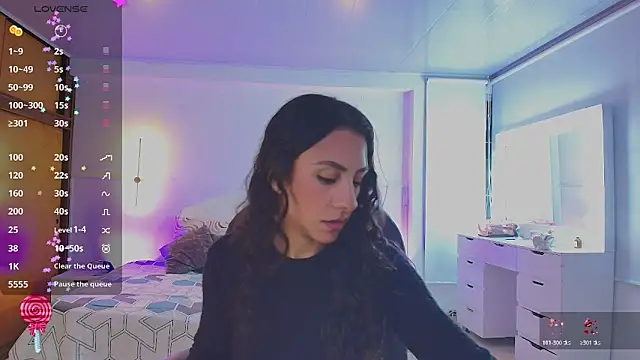 kloe28 online show from June 2026 03:26:02 AM