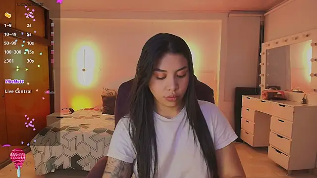 kloe28 online show from June 2026 03:42:02 AM
