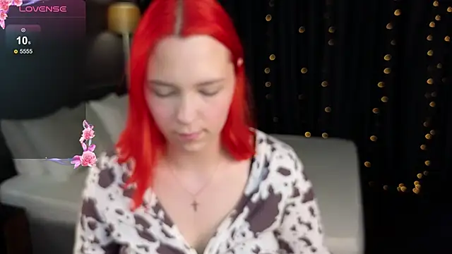 Monica  Queen online show from June 2026 05:26:02 AM