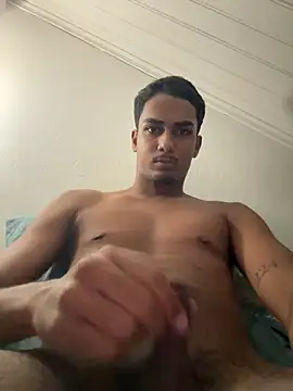 Aaroncornelius online show from March 2026 10:03:02 PM