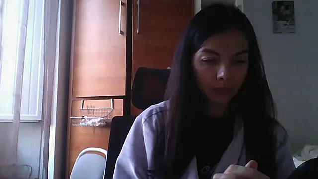 Snapshot of Lorivell chatting on November 2025 10:41:02 AM Lorivell online show from November 2025 10:41:02 AM