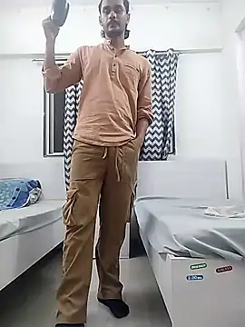 Snapshot of Ilhaamgrey chatting on October 2025 04:18:01 PM Ilhaamgrey online show from October 2025 04:18:01 PM