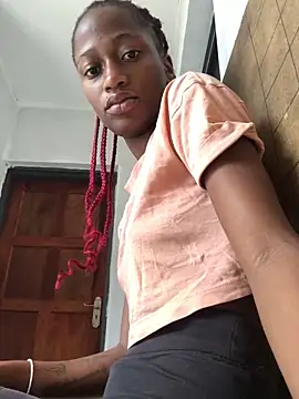 Snapshot of Caramel102004 chatting on March 2026 12:22:01 PM Caramel102004 online show from March 2026 12:22:01 PM