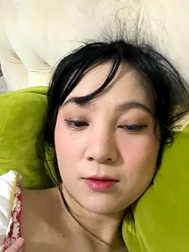 Snapshot of Xdouyaa chatting on October 2025 05:19:02 PM Xdouyaa online show from October 2025 05:19:02 PM