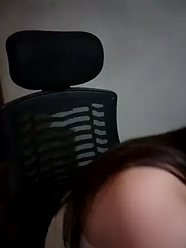 Meoweo 23 online show from October 2025 10:21:02 PM