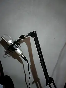 Meoweo 23 online show from November 2025 10:31:02 PM