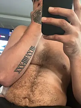 Snapshot of Moisesjrtapia chatting on November 2025 10:21:02 PM Moisesjrtapia online show from November 2025 10:21:02 PM