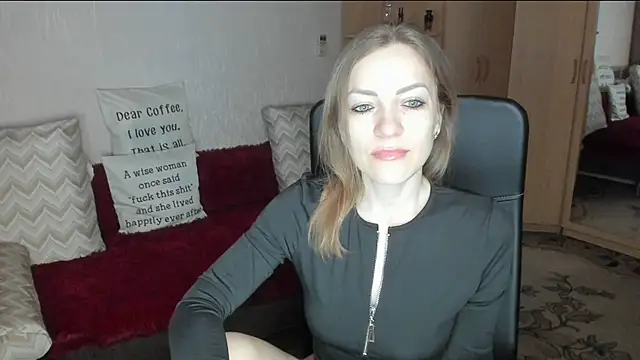 Snapshot of Tiffany_Bates chatting on March 2026 03:25:01 AM Tiffany Bates online show from March 2026 03:25:01 AM