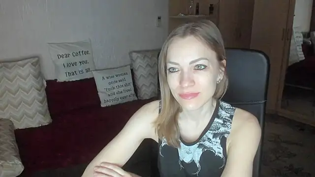 Snapshot of Tiffany_Bates chatting on March 2026 03:13:01 AM Tiffany Bates online show from March 2026 03:13:01 AM