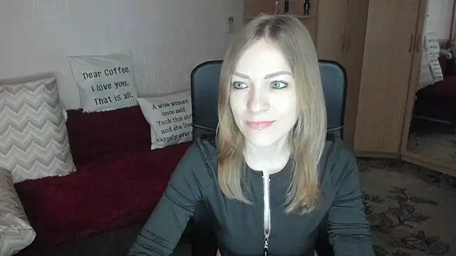 Snapshot of Tiffany_Bates chatting on April 2026 09:54:01 AM Tiffany Bates online show from April 2026 09:54:01 AM