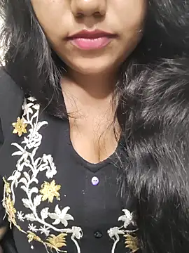 Snapshot of Miss_Rose__ chatting on October 2025 04:47:02 PM Miss Rose online show from October 2025 04:47:02 PM