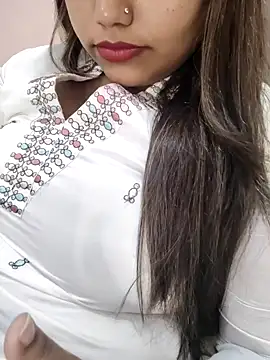 Snapshot of Miss_Rose__ chatting on November 2025 10:48:02 AM Miss Rose online show from November 2025 10:48:02 AM