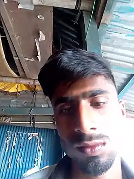 Snapshot of LesserUpset chatting on February 2026 04:16:02 AM LesserUpset online show from February 2026 04:16:02 AM