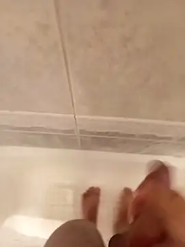 ruiiizz online show from April 2026 01:49:02 PM