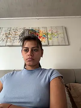 Snapshot of anna_evans09 chatting on October 2025 01:23:02 PM anna evans09 online show from October 2025 01:23:02 PM