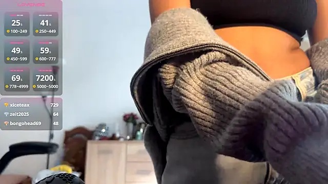 EvaJetty online show from September 2025 01:49:01 PM