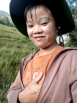 Snapshot of Samyy_xx chatting on October 2025 12:25:01 AM Samyy xx online show from October 2025 12:25:01 AM