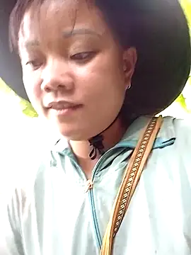 Snapshot of Samyy_xx chatting on November 2025 06:14:01 AM Samyy xx online show from November 2025 06:14:01 AM